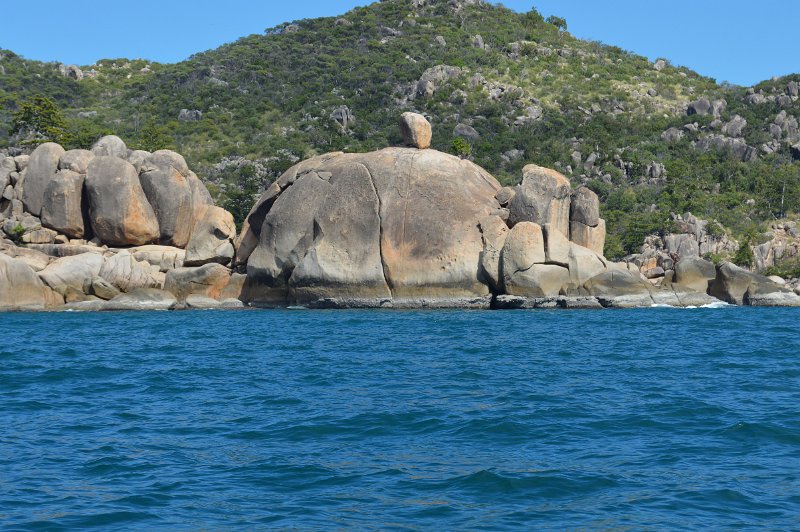08Tville (49).JPG - Townsville; Magnetic Island trip - Joy's named Turtle Rock